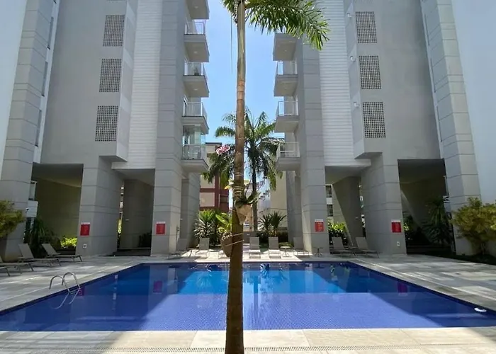 Apto Alto Padrão - Piscina, Wi-fi, Sauna, Academia Ubatuba